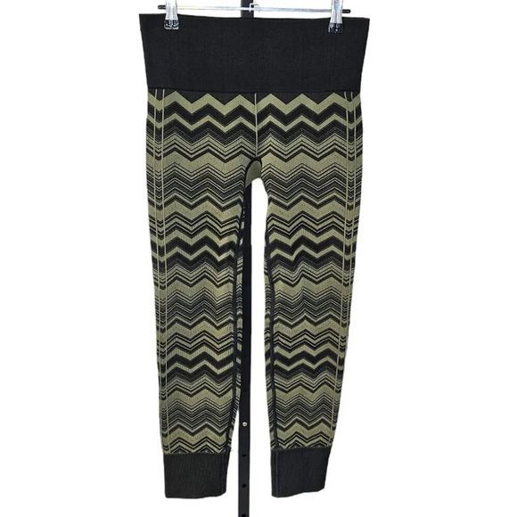 Lululemon Ebb To Street  Pant Heathered Fatigue Green Size 6 Chevron Leggings - Picture 1 of 8